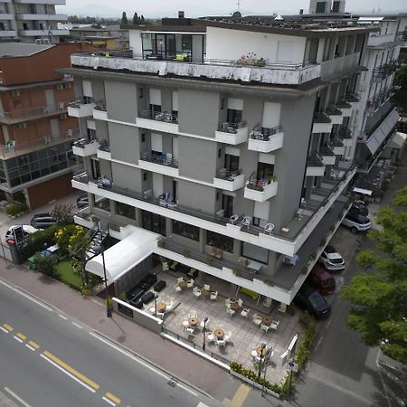Florida Park Hotel Bellaria-Igea Marina Esterno foto
