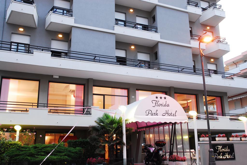 Florida Park Hotel Bellaria-Igea Marina Esterno foto