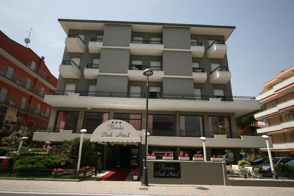 Florida Park Hotel Bellaria-Igea Marina Esterno foto