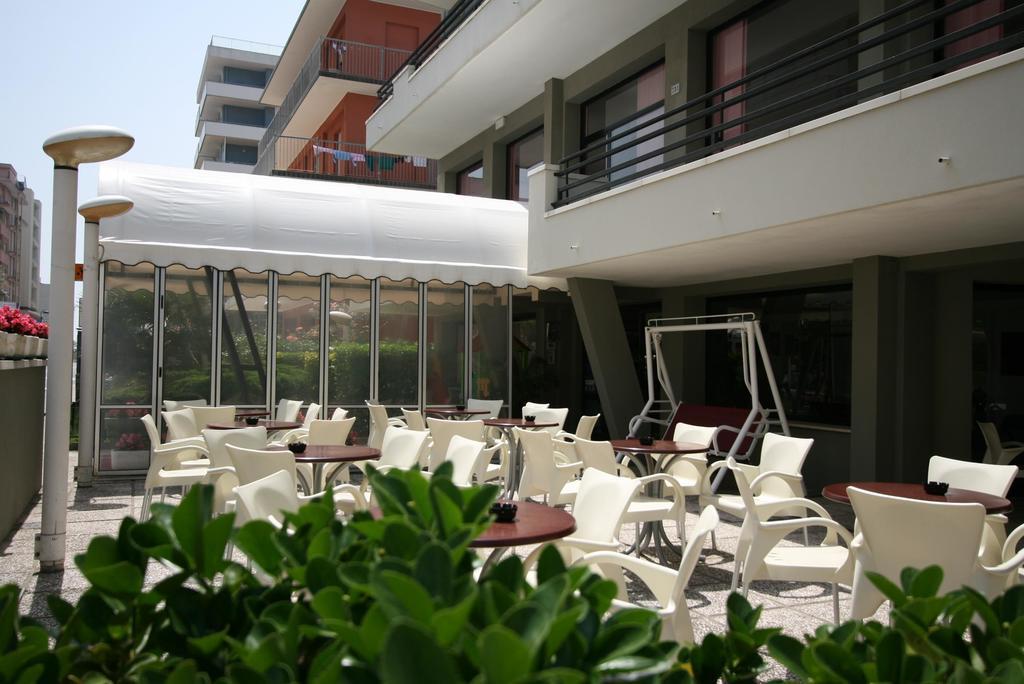 Florida Park Hotel Bellaria-Igea Marina Esterno foto